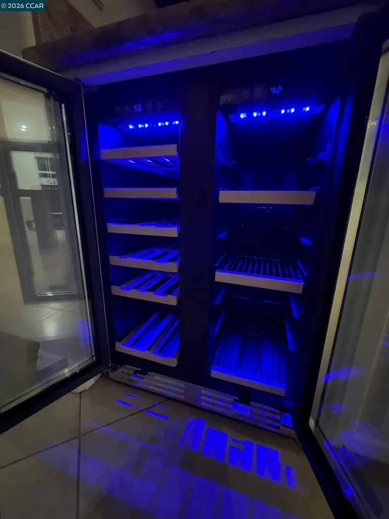 1018 Promenade Street Hercules CA 94547