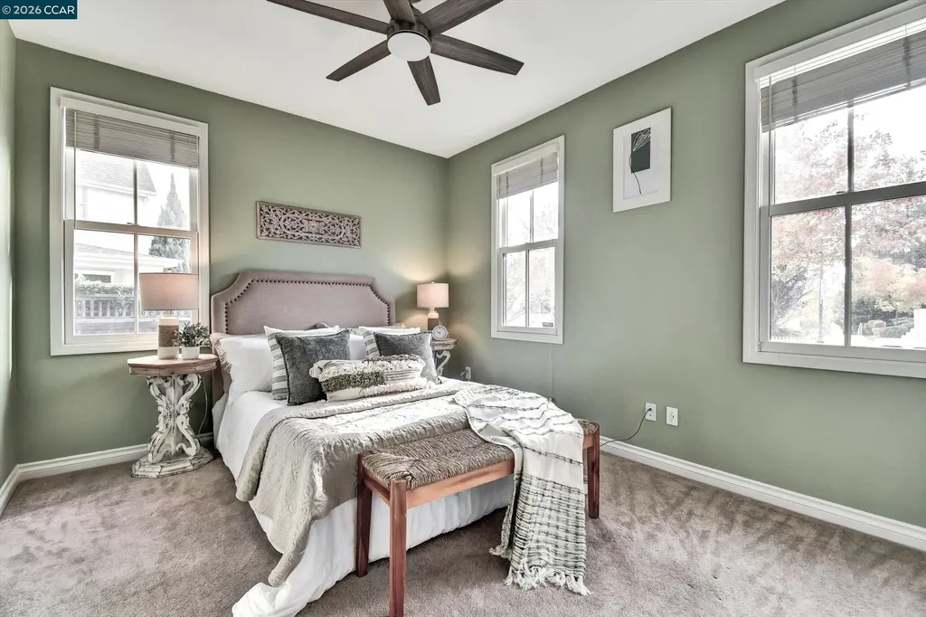 1018 Promenade Street Hercules CA 94547