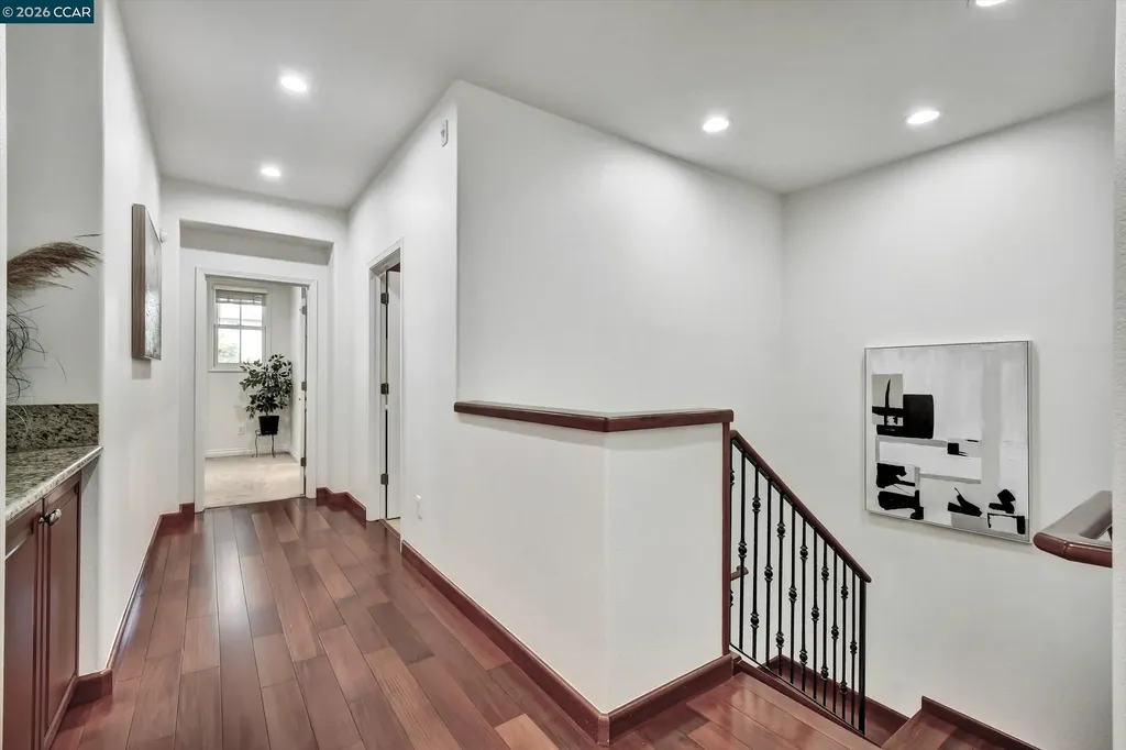 1018 Promenade Street Hercules CA 94547