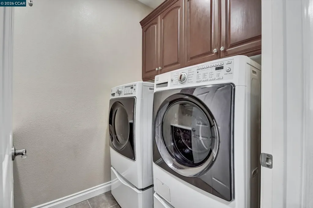 1018 Promenade Street Hercules CA 94547