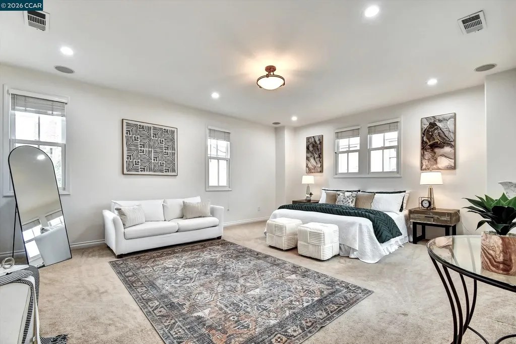 1018 Promenade Street Hercules CA 94547