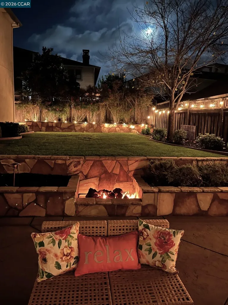 1018 Promenade Street Hercules CA 94547