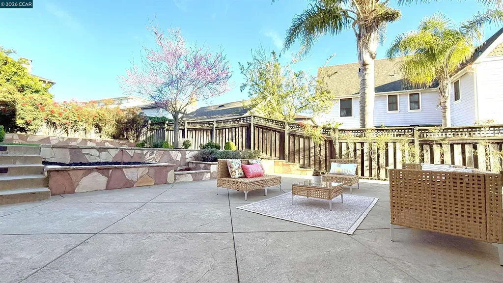 1018 Promenade Street Hercules CA 94547