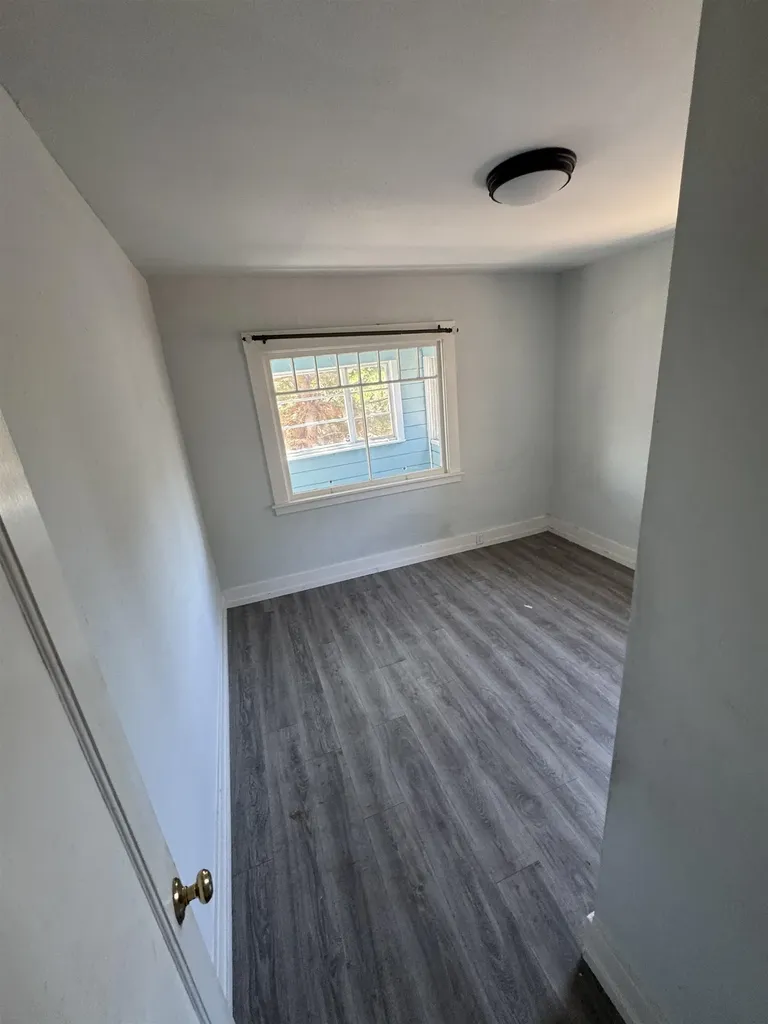 6440 Sunnymere Oakland CA 94605