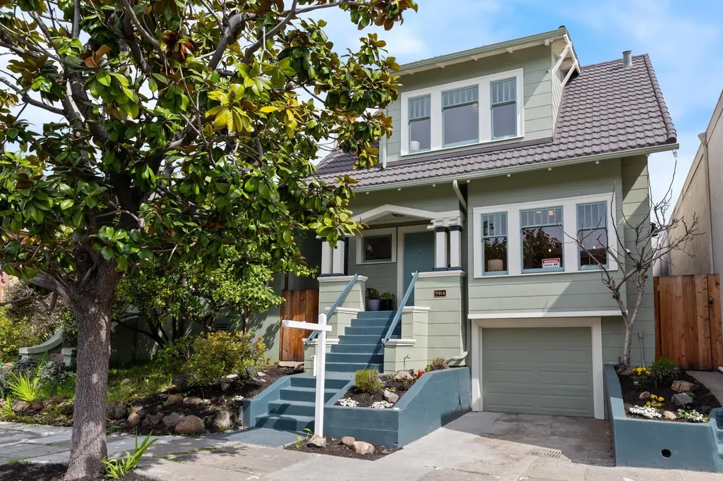 5914 Martin Luther King Jr Way Oakland CA 94609