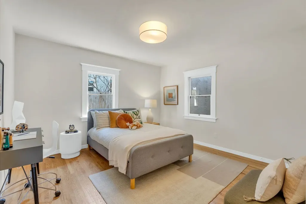 5914 Martin Luther King Jr Way Oakland CA 94609