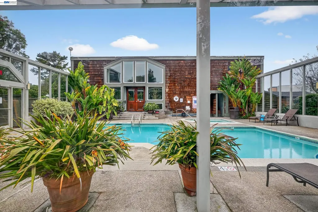 45 Ora Way San Francisco CA 94131