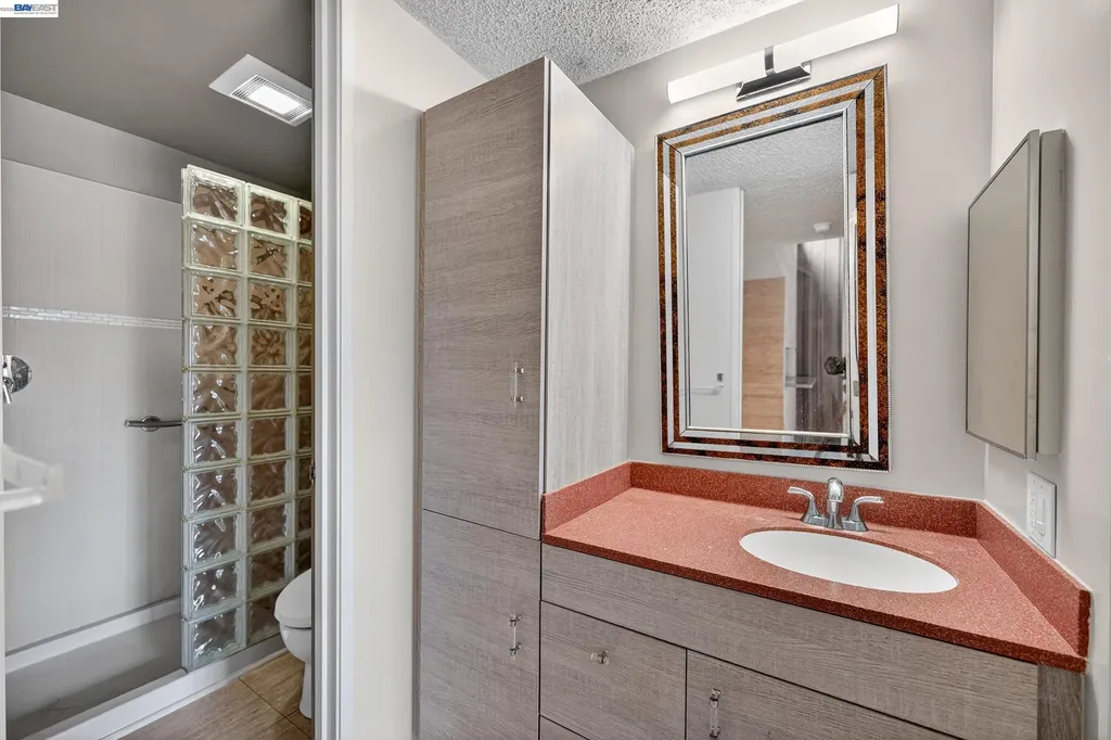45 Ora Way San Francisco CA 94131