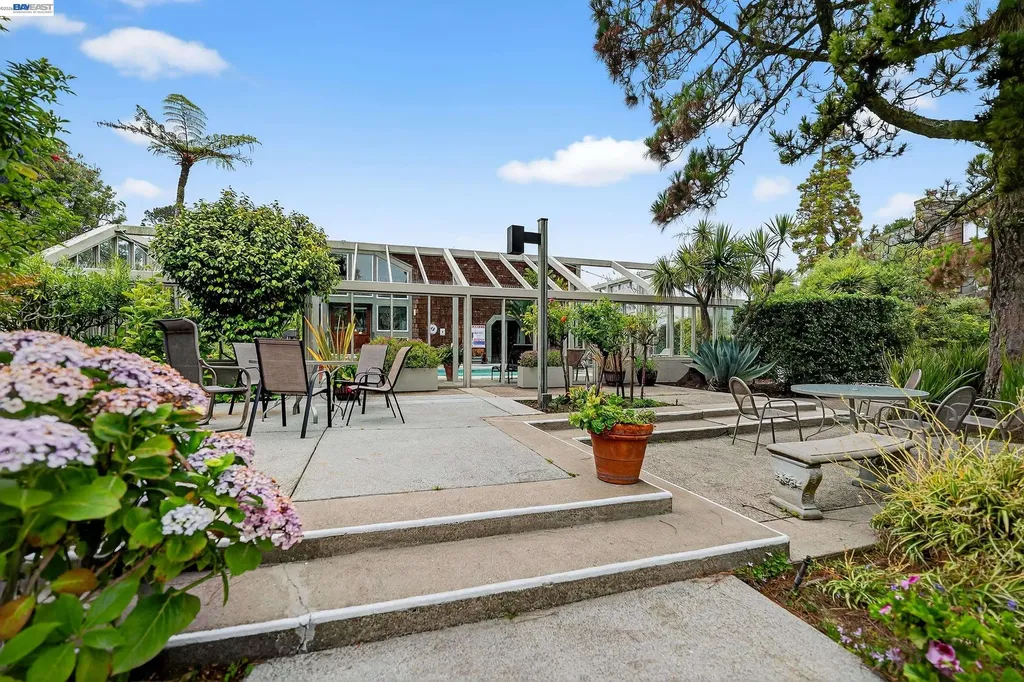 45 Ora Way San Francisco CA 94131