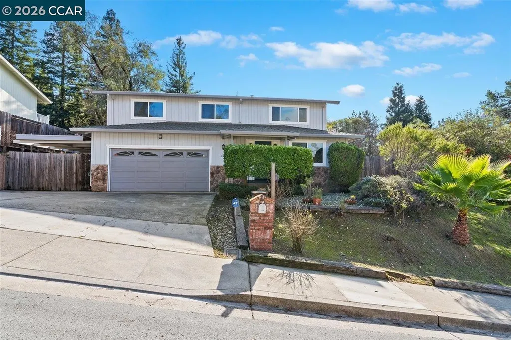 207 Midway Drive Martinez CA 94553