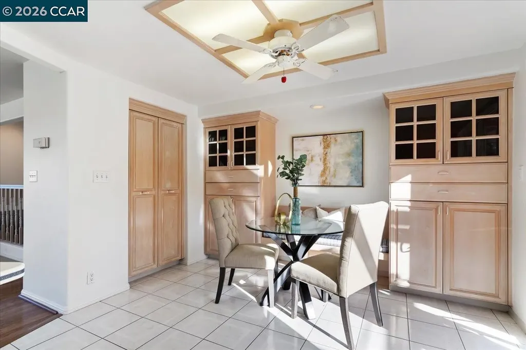 207 Midway Drive Martinez CA 94553