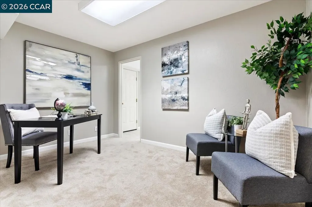 207 Midway Drive Martinez CA 94553