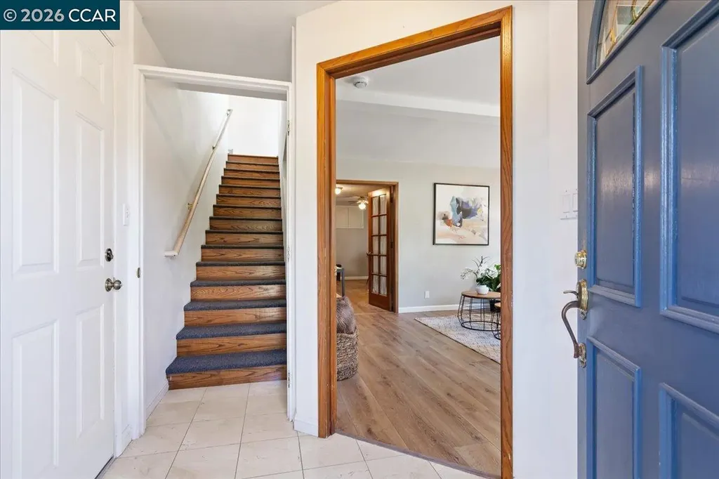 207 Midway Drive Martinez CA 94553