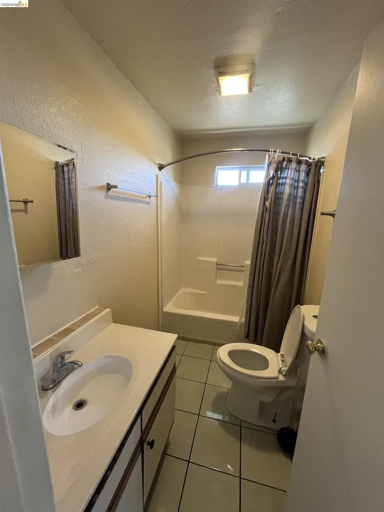 2714 79th Avenue Oakland CA 94605