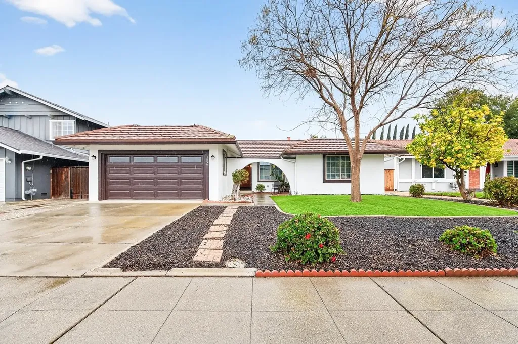 1059 Lakehurst Road Livermore CA 94551