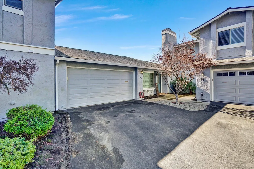 87 Fountainhead Court Martinez CA 94553