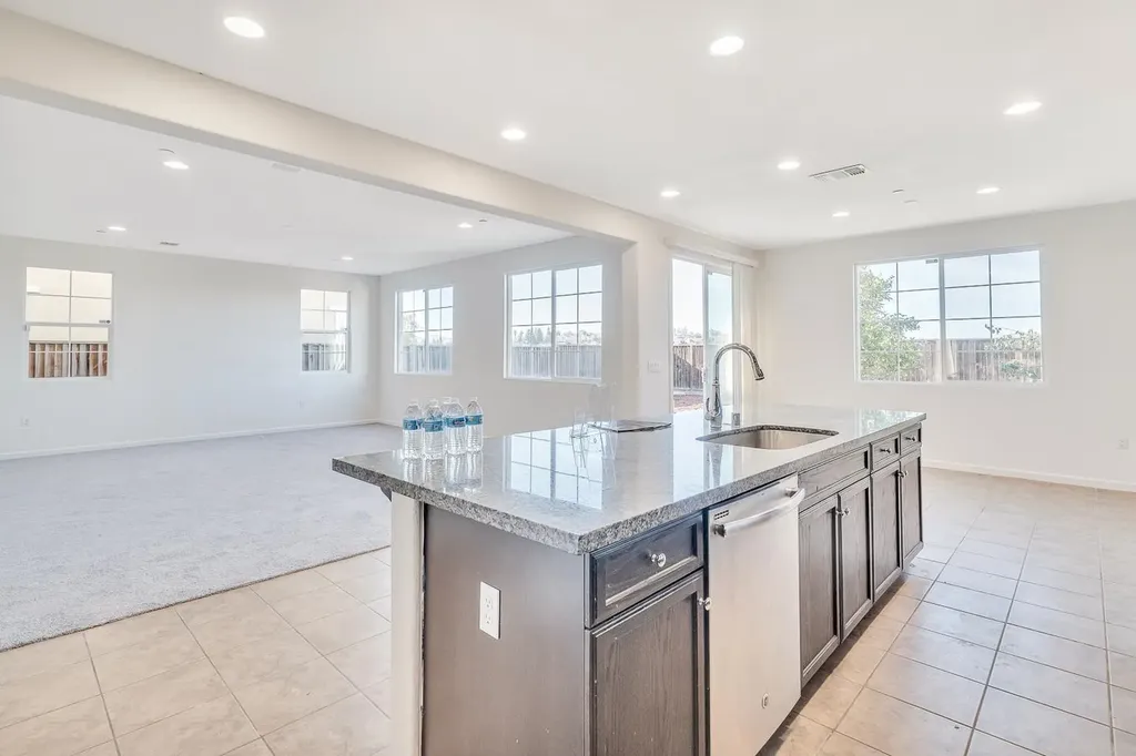 4747 Dundee Street Antioch CA 94531