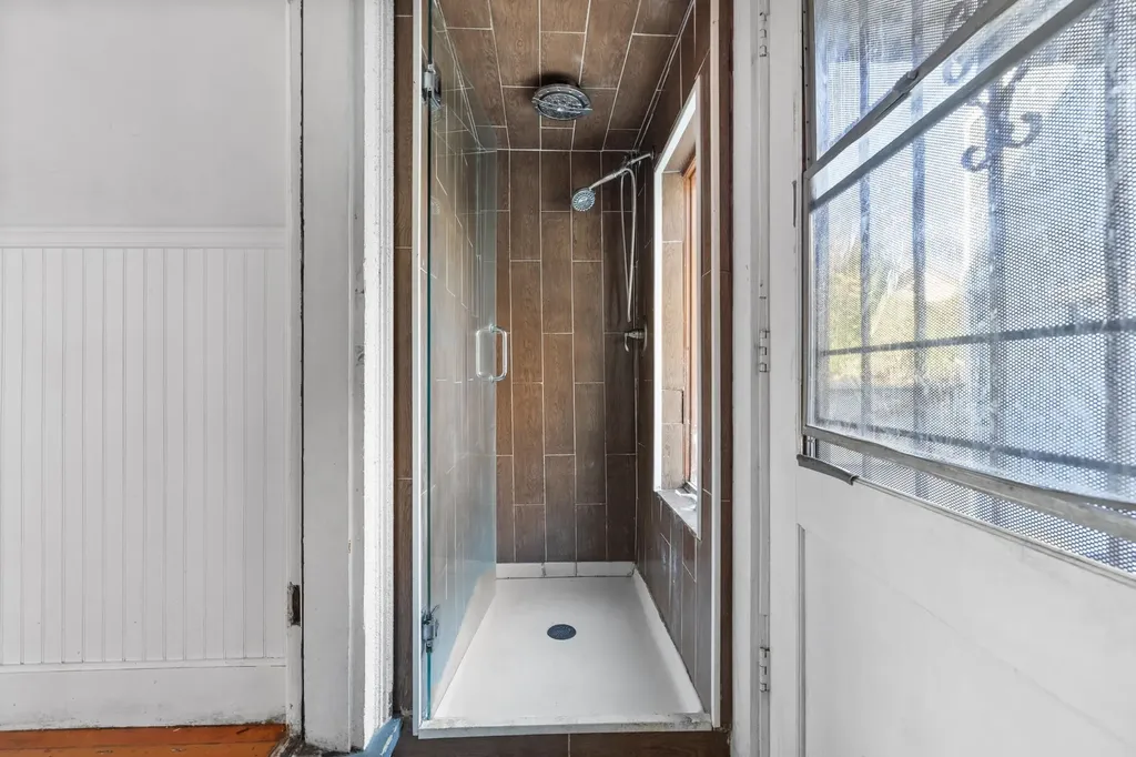 1746 8th Street Oakland CA 94607