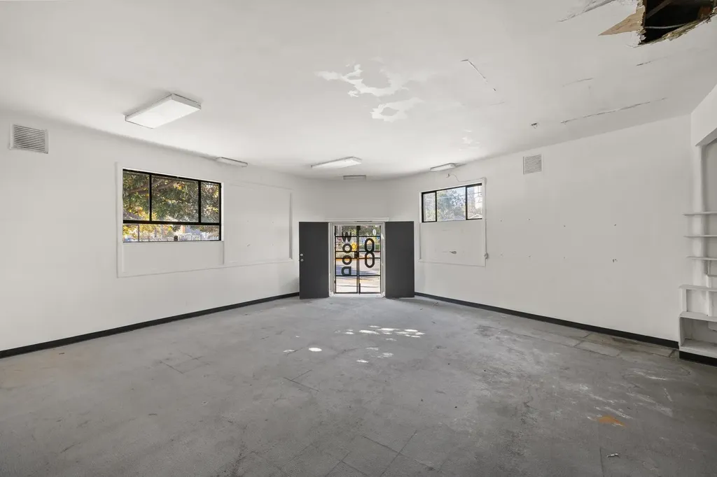 1746 8th Street Oakland CA 94607