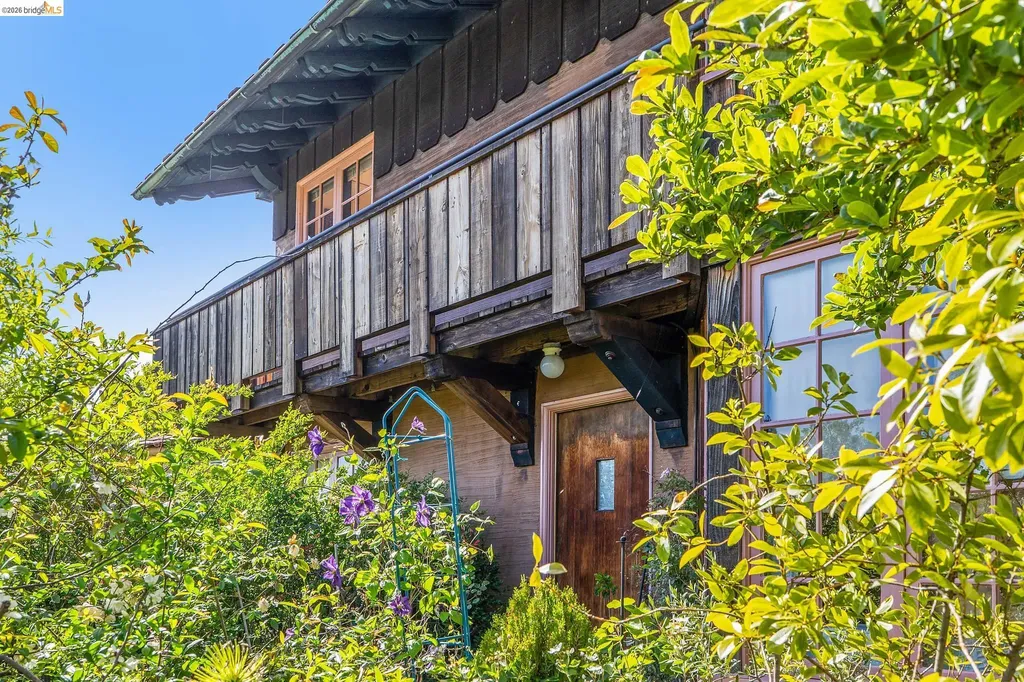 2501 Rose Walk Berkeley CA 94708