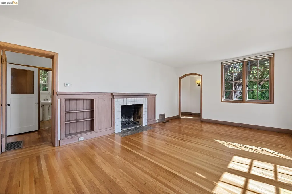 2501 Rose Walk Berkeley CA 94708