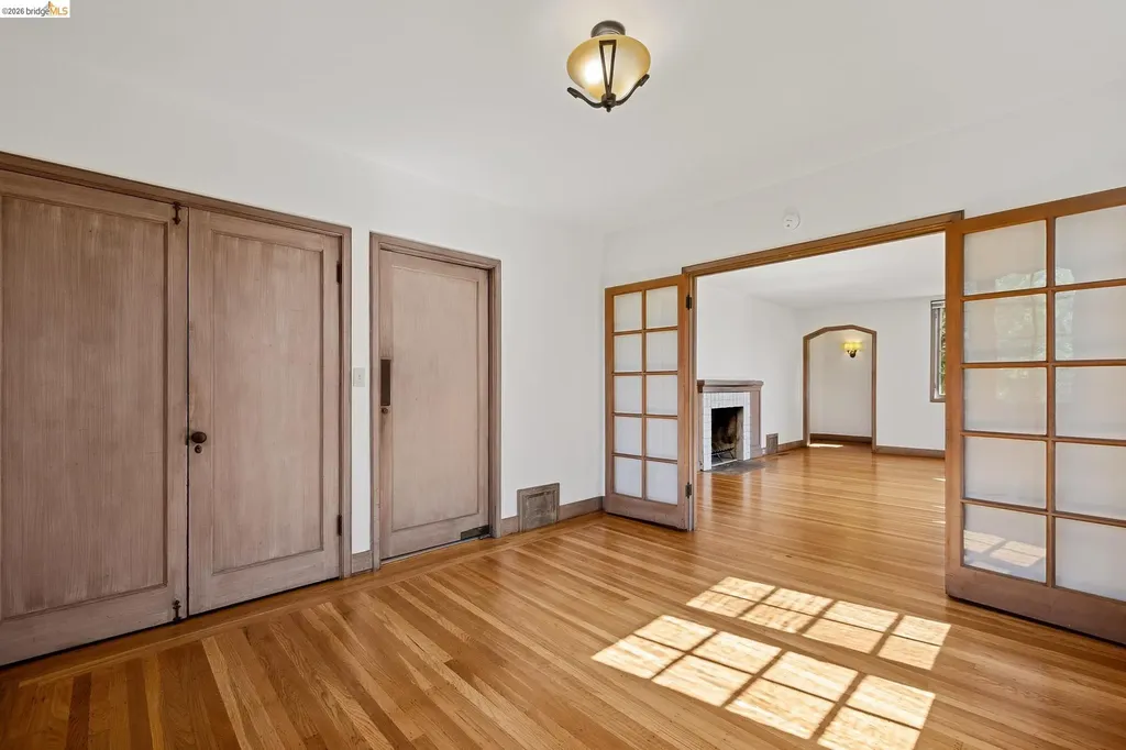 2501 Rose Walk Berkeley CA 94708