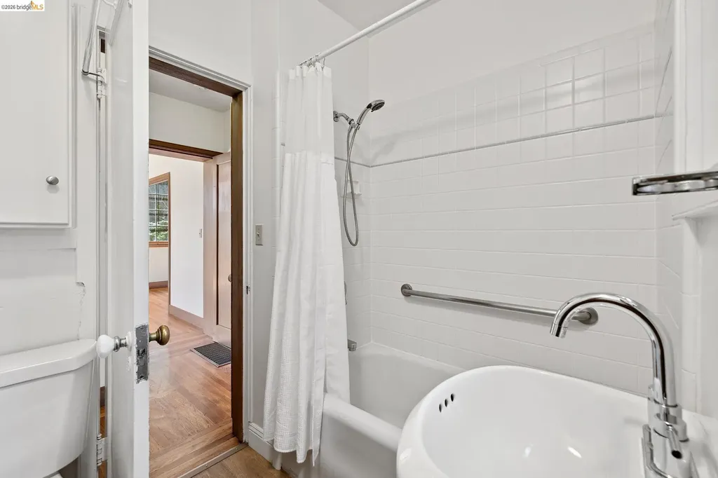 2501 Rose Walk Berkeley CA 94708