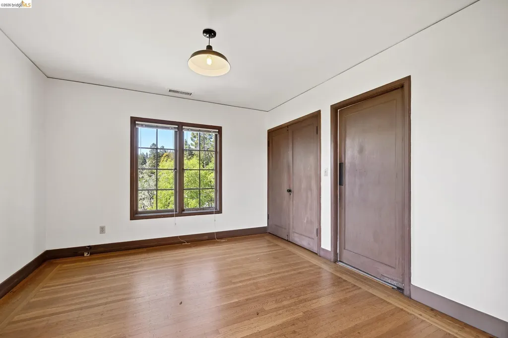 2501 Rose Walk Berkeley CA 94708