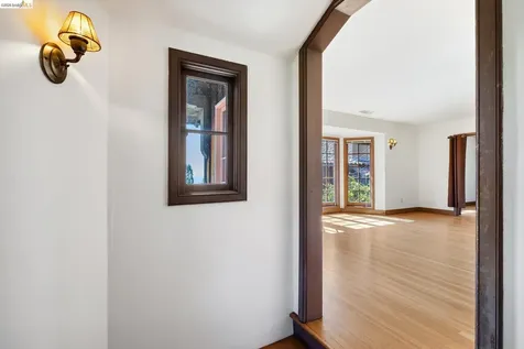 2501 Rose Walk Berkeley CA 94708