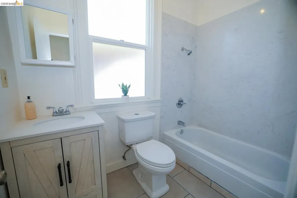1432 Union Street Oakland CA 94607