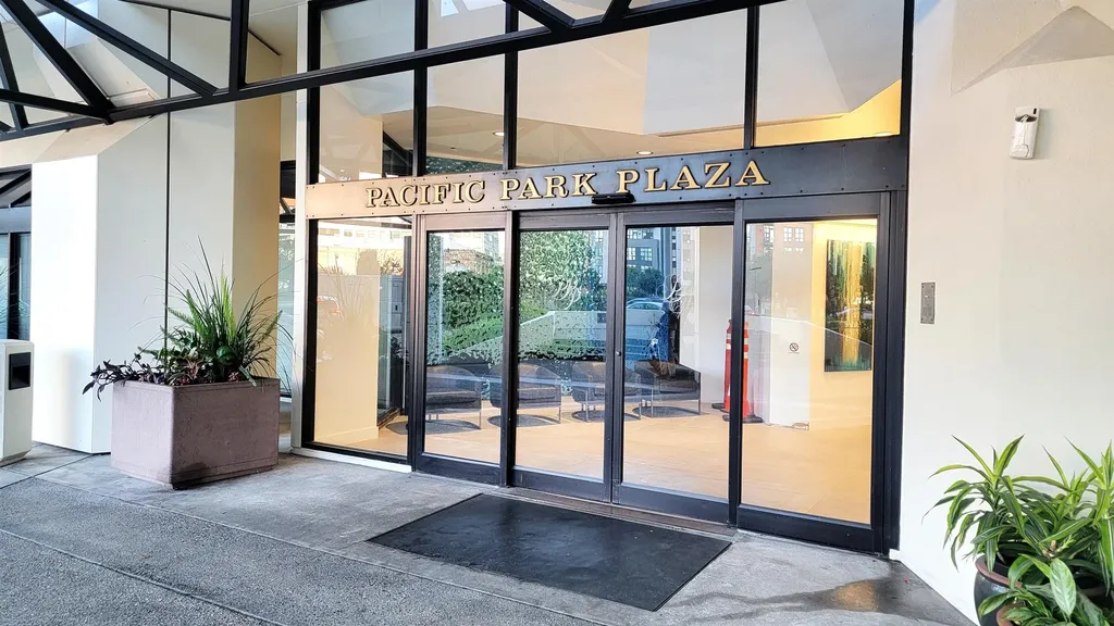 6363 Christie Avenue Emeryville CA 94608