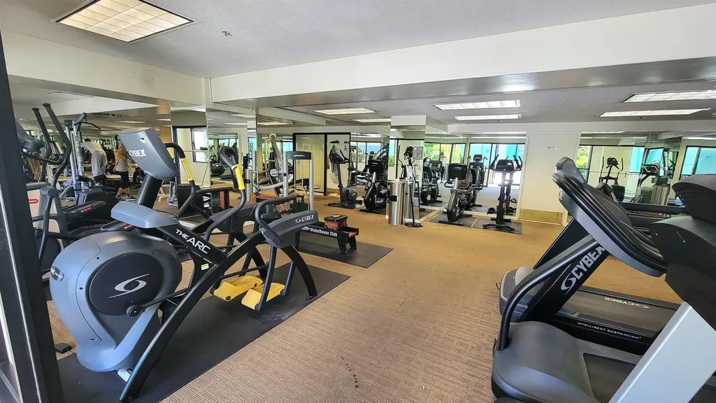6363 Christie Avenue Emeryville CA 94608