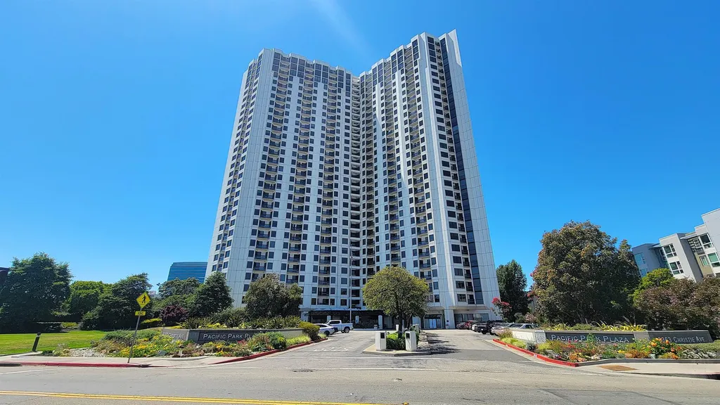6363 Christie Avenue Emeryville CA 94608