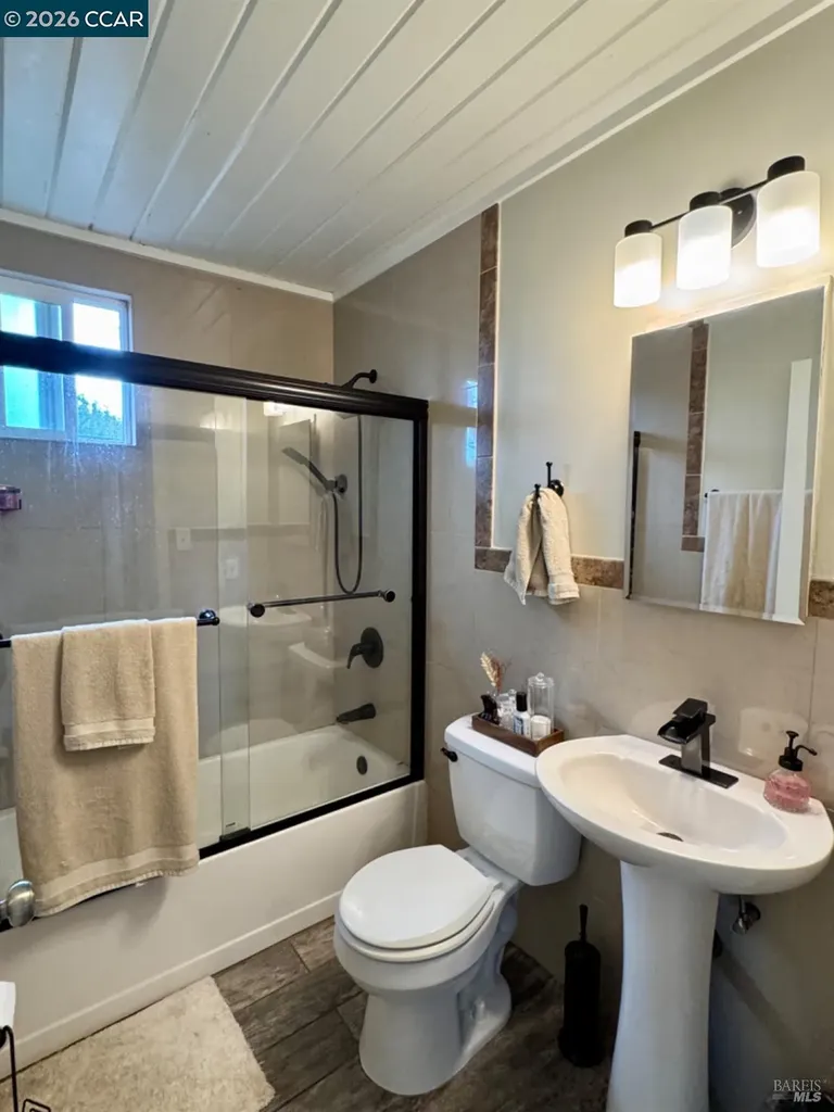 469 La Jolla Street Vallejo CA 94591