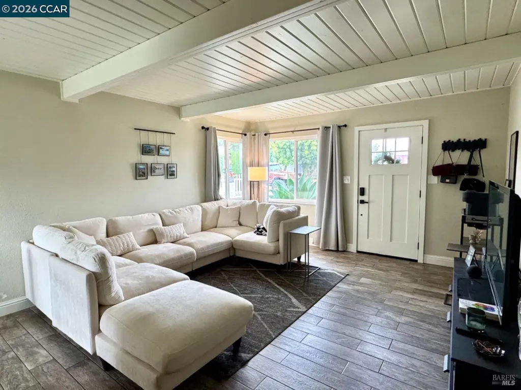 469 La Jolla Street Vallejo CA 94591