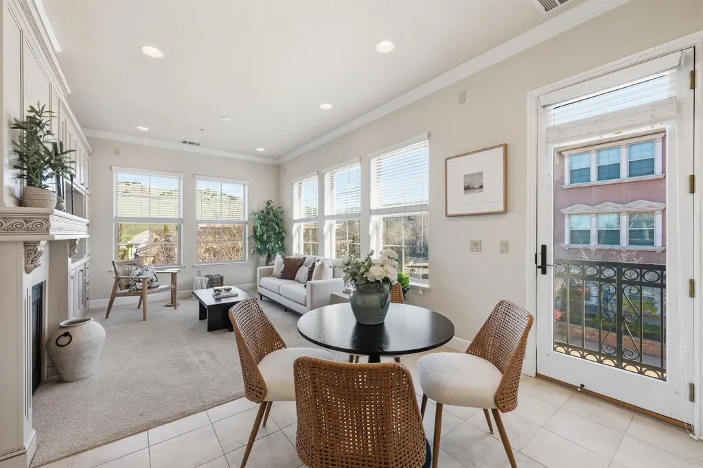 1118 Waltz Court Vallejo CA 94591