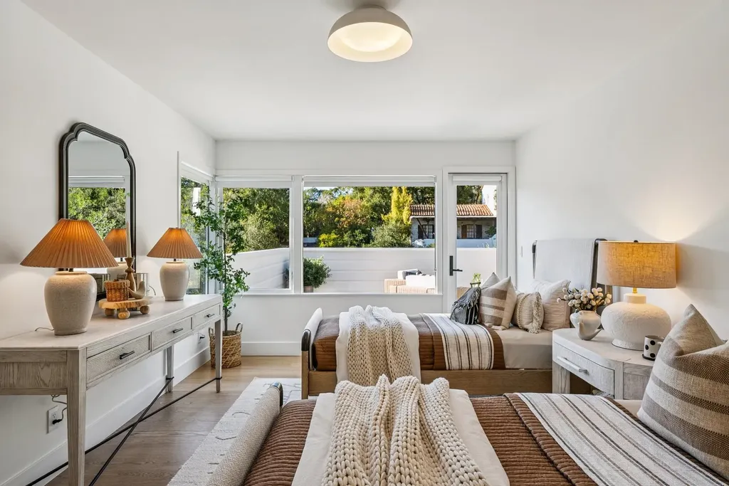 44 La Salle Avenue Piedmont CA 94611