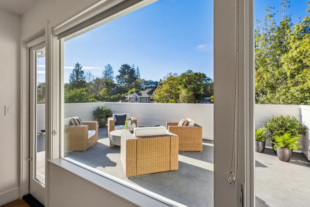 44 La Salle Avenue Piedmont CA 94611