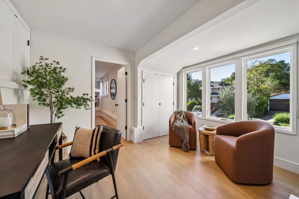 44 La Salle Avenue Piedmont CA 94611