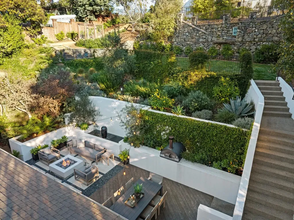 44 La Salle Avenue Piedmont CA 94611