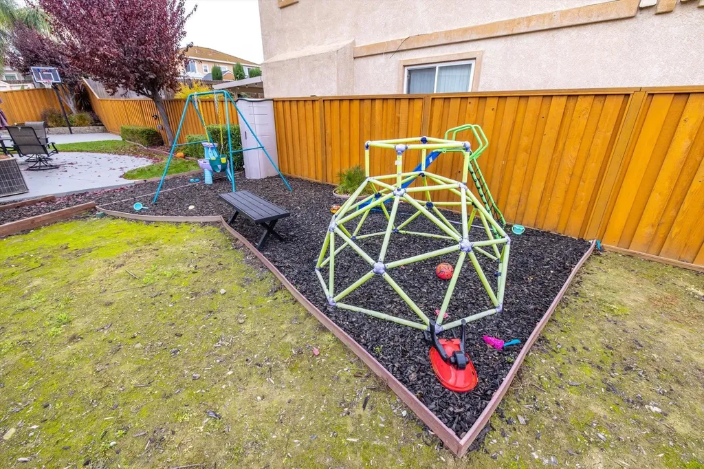 2600 Covelite Antioch CA 94531