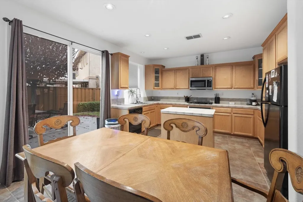 2600 Covelite Antioch CA 94531