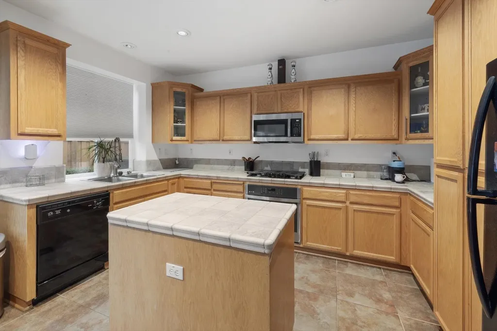 2600 Covelite Antioch CA 94531