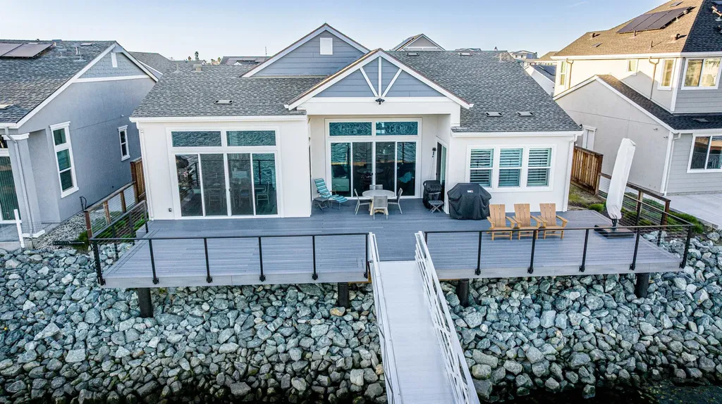 524 Channel Bethel Island CA 94511