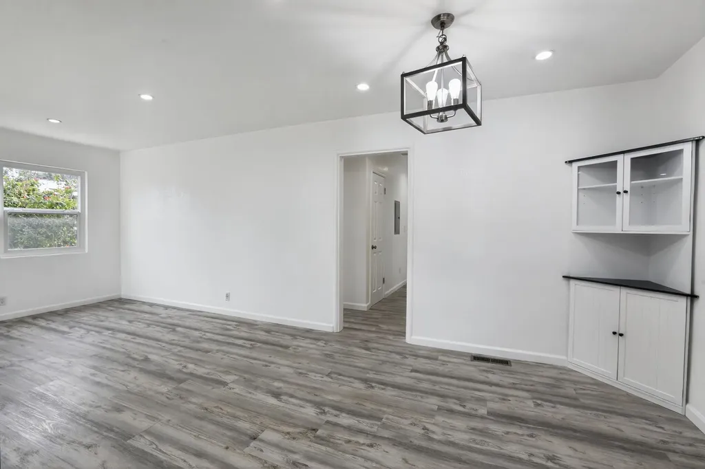 3287 Kelly Street Hayward CA 94541