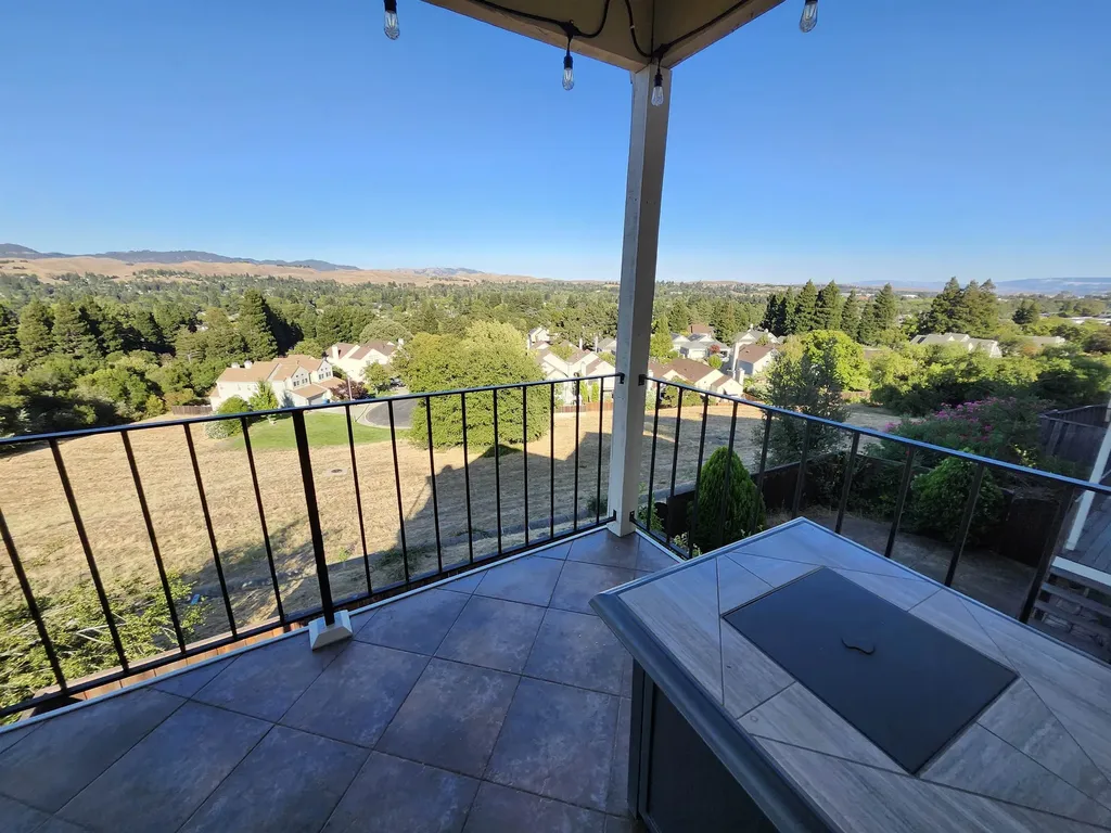 1823 Mockingbird Place Danville CA 94526