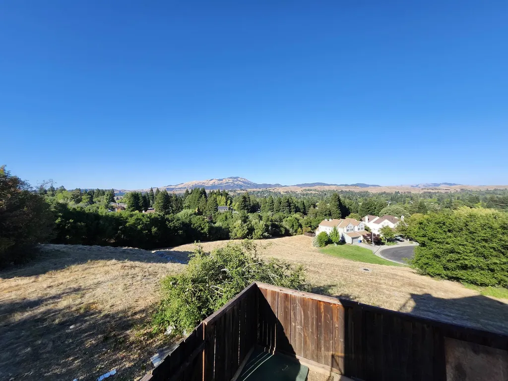 1823 Mockingbird Place Danville CA 94526