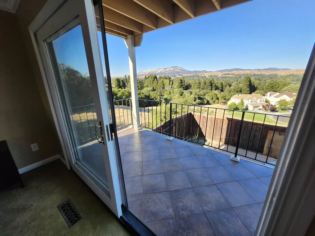 1823 Mockingbird Place Danville CA 94526