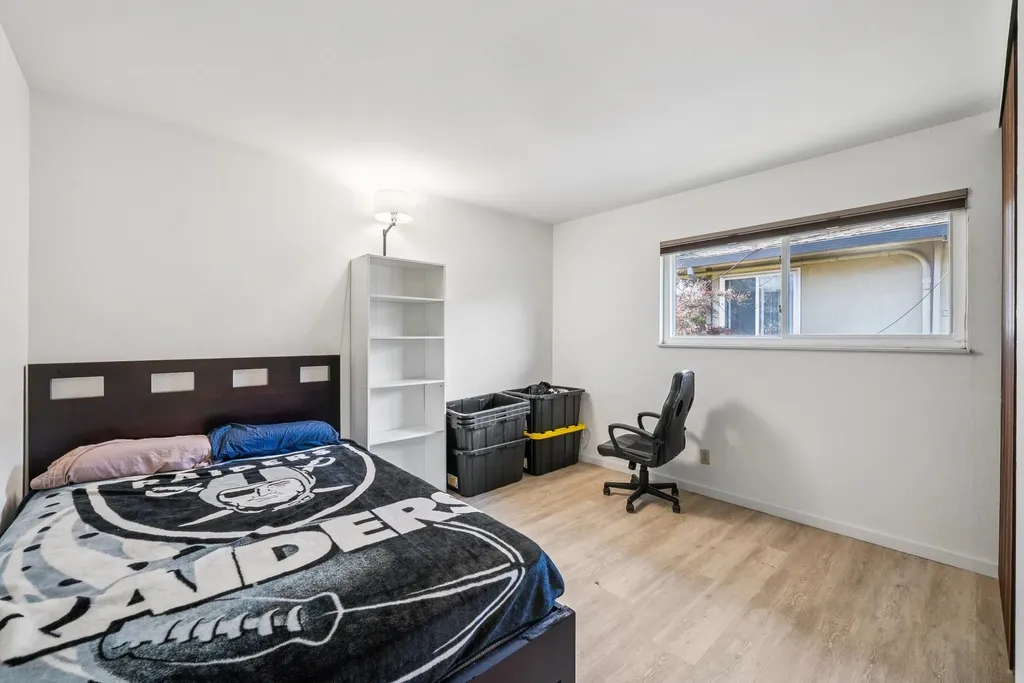 1401 Cottage Street Alameda CA 94501