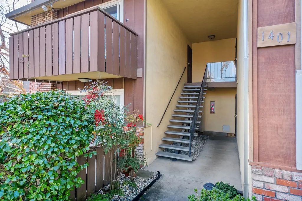 1401 Cottage Street Alameda CA 94501